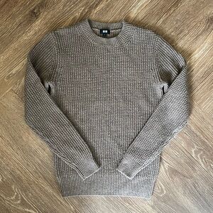 Uniqlo Brown Knit Sweater